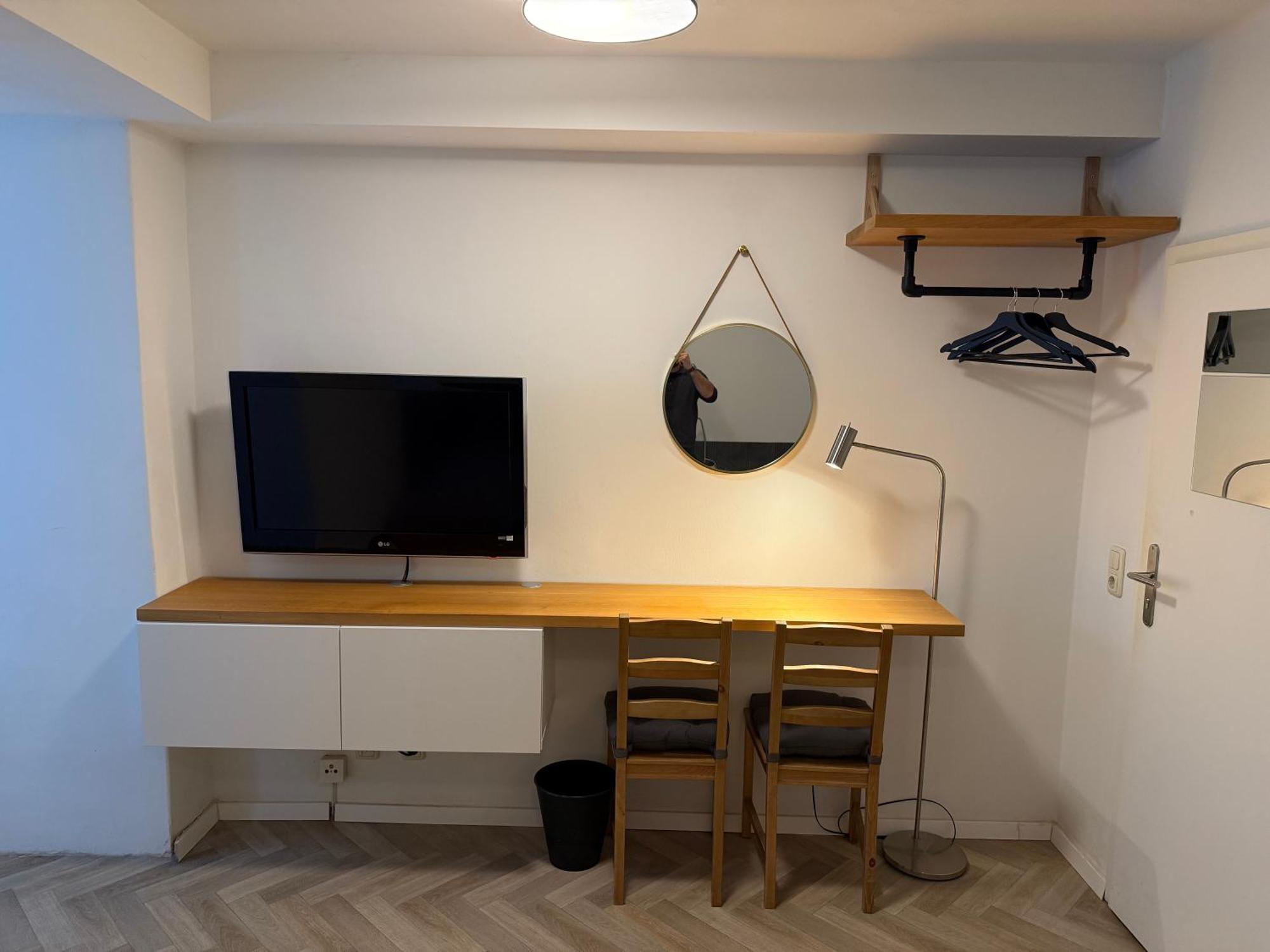 Zentrumsnahes Monteurszimmer Érfurt Exterior foto